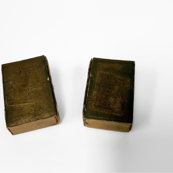 Pair of Wooden hand made artisan matchboxes - Picture 2 of 4